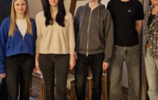 Schülerinnen und Schüler der Stiftsschule St. Johann beim Compassio-Praktikum im TagWerk