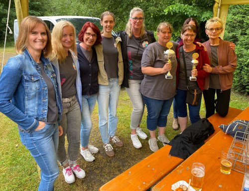 Teamwork beim Horrido Vereinsschießen